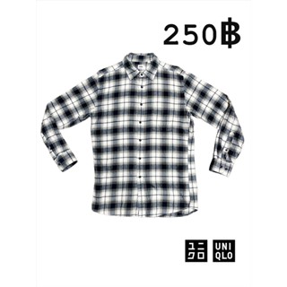 เสื้อเชิ๊ตลางสก๊อต Uniqlo มือสองสภาพสวย