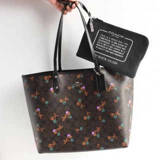 กระเป๋าสะพายไหล่ ลานใหม่เลยจ้ะ น่ารักกกมากกก NEW COACH TREVERSIBLE CITY TOTE