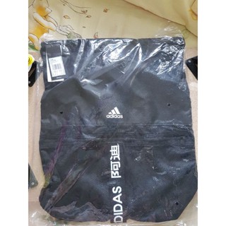 กระเป๋า adidas กระเป๋ายิม Adidas รุ่น 4ATHLTS GB สีดำ BLACK/BLACK/WHITE  กระเป๋ากีฬา กระเป๋าเป้ สะพายหลัง กระเป๋าหูรูด