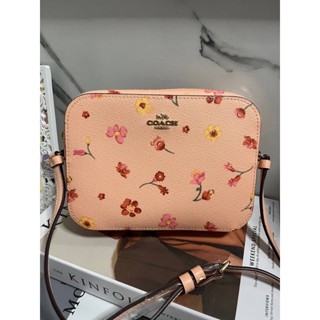 พร้อมส่ง Coach C8699 mini camera bagสีชมพู