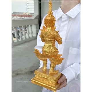ท้าวเวสสุวรรณ เทพแห่งความมั่งคั่งร่ำรวย ช่วยปัดเป่าสิ่งชั่วร้ายให้หมดไป เสริมฮวงจุ้ย องค์ขนาดกลางตั้งหน้าบ้านและที่ทำงาน
