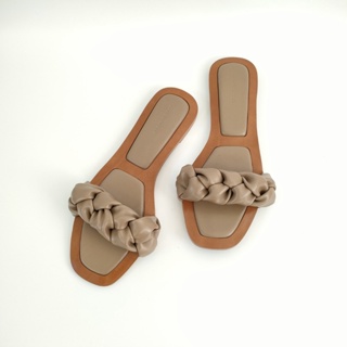 รองเท้า SANDAL รุ่น PRETZEL สายคาดถักเก๋ๆ สวมใส่ง่ายๆ สบายๆ