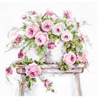 LU-BA2331 Roses on a Stool ชุดปักครอสติชลิขสิทธิ์แท้ ครอสติชไม่พิมพ์ลาย แบรนด์ Luca-S