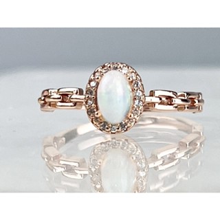 แหวนโอปอลแท้ธรรมชาติ 4x6mm ล้อมCZ ตัวเรือนเงินแท้925 เกรดพรีเมียม ชุบพิ้งโกล สวยงาม สะดุดตา