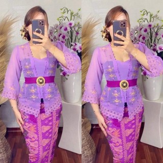 Ab เย็บปักถักร้อย kebaya