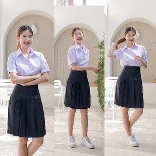 กระโปรงนักเรียนทรงแคบ สีกรม-ดำ ตีเกล็ด 5.5 นิ้ว ผ้ามันดีวาย รีดง่ายยับยาก