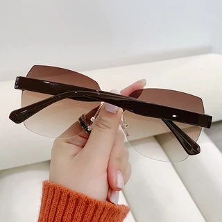 Aesthetic แว่นกันแดดแฟชั่นสําหรับผู้หญิงผู้ชาย UV400 สีแว่นตากลางแจ้งอินเทรนด์