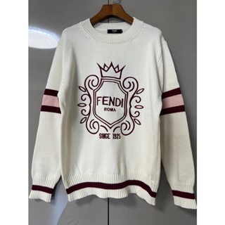 FENDI ROMA SINCE 1925 WOOL JUNIOR JUMPER WITH MAXI FENDI EMBROIDERY เสื้อสเวตเตอร์กันหนาวแขนยาว ผ้าไหมพรม ปัก ค.ศ.1925