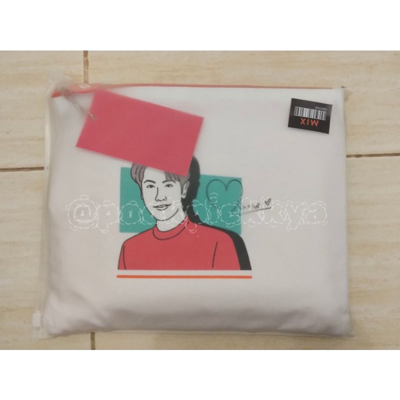 <BOOKED> กระเป๋าคลัทช์ ลายภาพศิลปะ mixxiw gmmtv