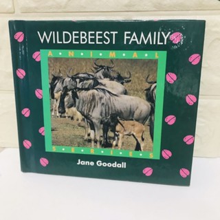 WILDEBEEST FAMILY ANIMAL SERIES ปกแข็ง