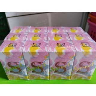 น้ำหอมอารอน 12 มล. กลิ่นสวีทน้ำหอมจิ๋ว( ขายยกโหล 12 ขวด)