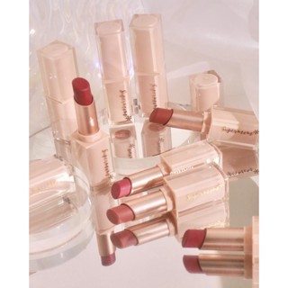 Supermom Amour Matte Lipstick