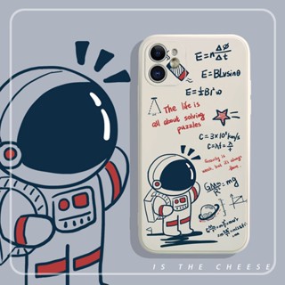 astronaut เคสไอโฟน 13 14 pro max iPhone 14 11 12 case Se 2020 8พลัส 7 8 Plus เคส X Xr Xs Max frosted phone cover TPU