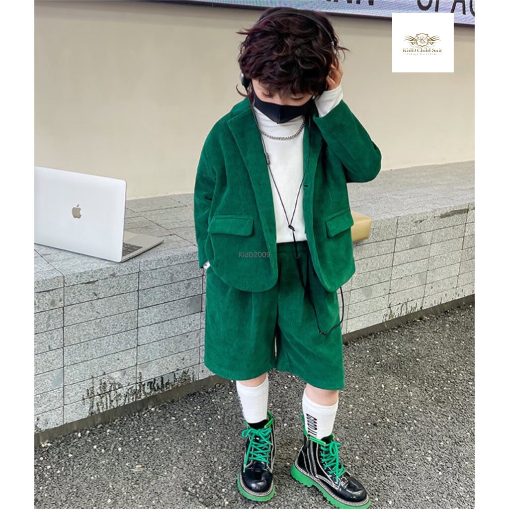 เสื้อแจคเกตสูทเด็ก Green Jacket Korean Style แมทชุดได้หลากหลาย สีเขียวเข้ม กำมะหยี่ ขนาด 100, 130, 140, 150, 160 หรือ...