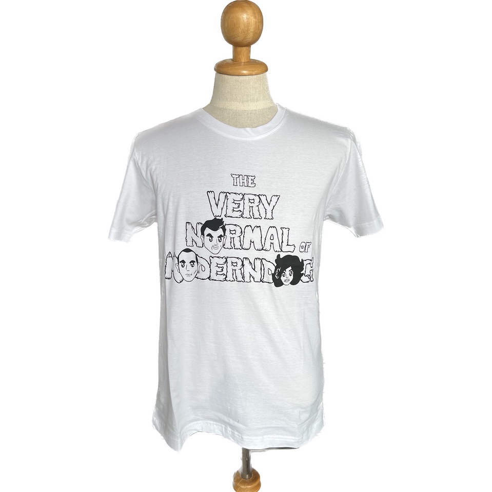 Moderndog เสื้อยืดสีขาวสกรีนลาย The very normal of Moderndog – โปรปัง