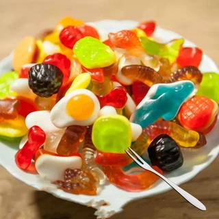 เยลลี่ 100 กรัม มีให้เลือกกว่า50แบบ ลายน่ารักๆ