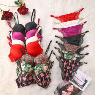 เซ็ตชุดชั้นในของ Victorias Secret