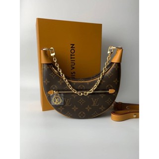 Louis Vuitton Loop monogram