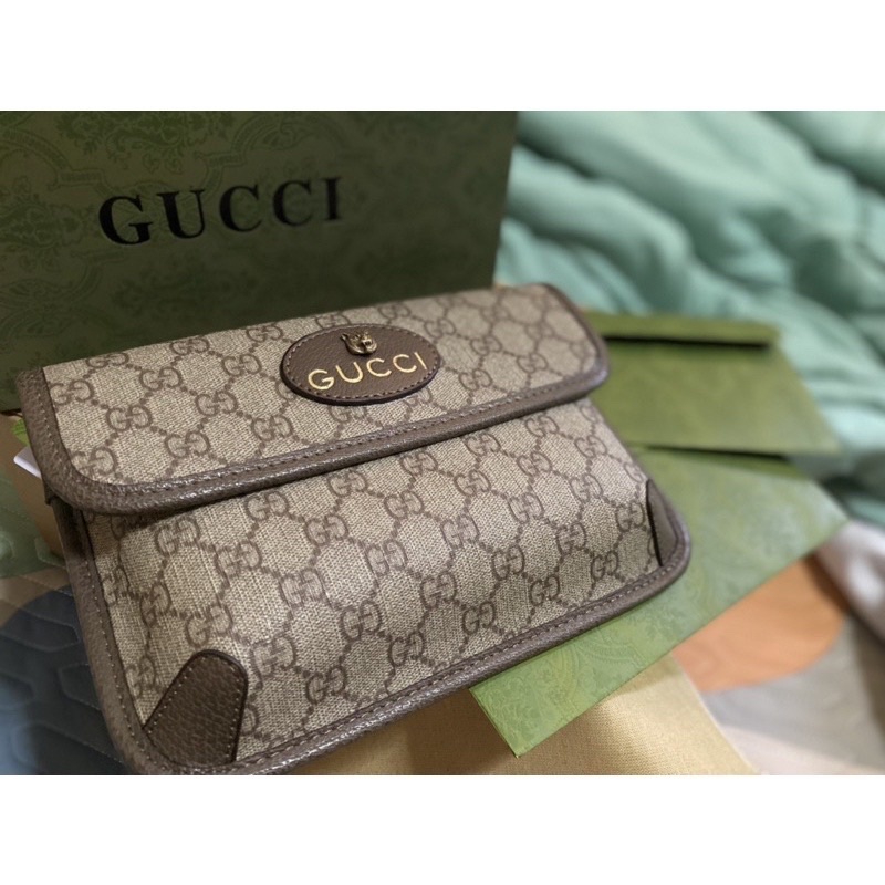 GUCCI Gucci 🔥Hot กุชชี่ 💯/Gucci GG Supreme canvas belt bag/ผู้หญิง/ผู้ชาย ✅กระเป๋าคาด อก/คาดเอว/ผ้าใบแคนวาส ลายนูน✅