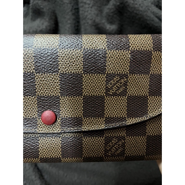 Lv emilie damier wallet dc19 ไม่มีอุปกรณ์