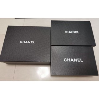 กล่องรองเท้า Chanel มีหลายขนาด