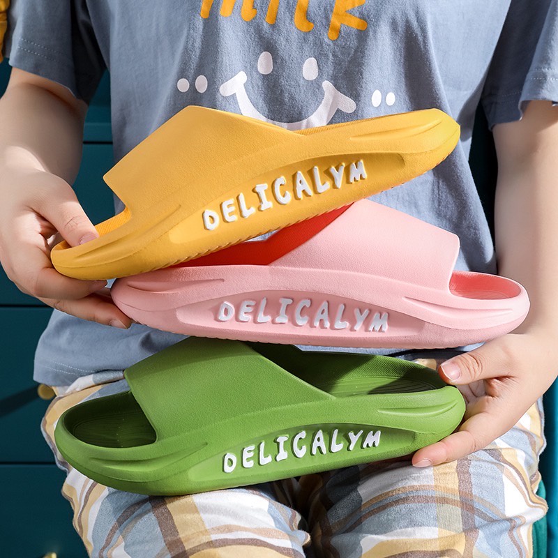 1669 รองเท้าแตะ รองเท้าสุขภาพ แฟชั่น  ใส่สบาย ผู้ชาย ใส่ได้ทั้งผู้หญิงและผู้ชาย