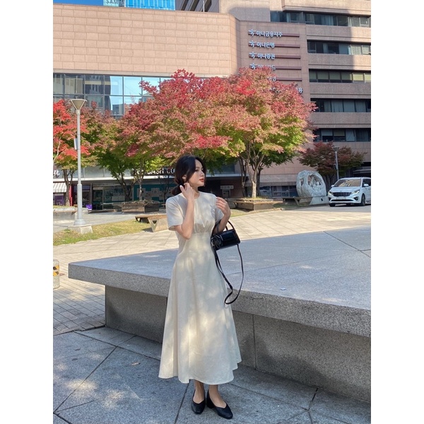 TAN Dress - เดรสผ้าลินินคอกลมและหน้าอก (รูปเดิม)