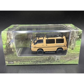 autobots 1:64  / Delica Star Wagon Van 4x4 Desert Yellow