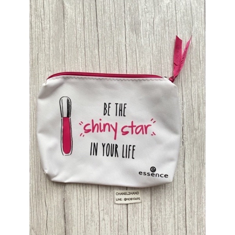 CHANEL2HAND กระเป๋าเครื่องสำอาง Essence ขนาด 16x13cm กระเป๋าใส่เครื่องสำอาง BE THE SHIINY STAR IN YO