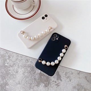 645 สายคล้องมือไข่มุกสไตล์วินเทจ ถนัดมือ เพิ่มความluxury เคส เคสโทรศัพท์ มีสีขาว/สีดำ