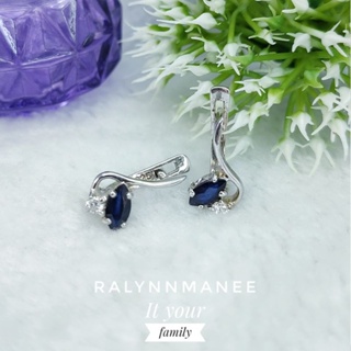 Q6417 ต่างหูพลอยไพลินแท้ ( Blue sapphire ) แบบอิงลิชล็อค ตัวเรือนเงินแท้ 925 ชุบทองคำขาว