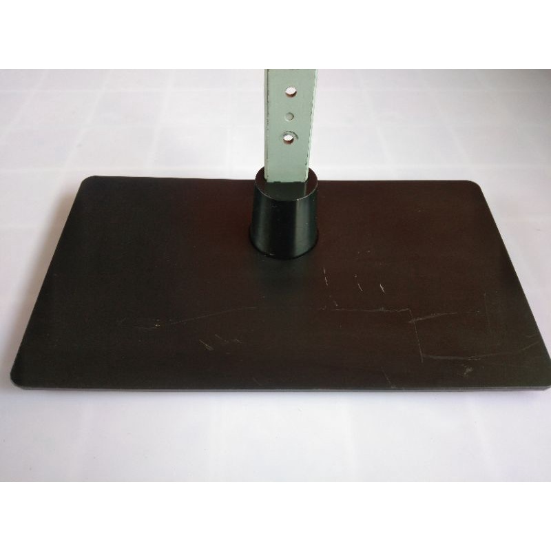 ขา TV TOSHIBA 32นิ้ว P1300VT,P1400VT,l5450VT,32P2300VT.32L2450 มือสอง