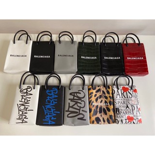 พรี​ ราคา3900 Balenciaga หนังวัว กระเป๋าถือ กระเป๋าสะพายข้าง กระเป๋า​เก็บ​โทรศัพท์​