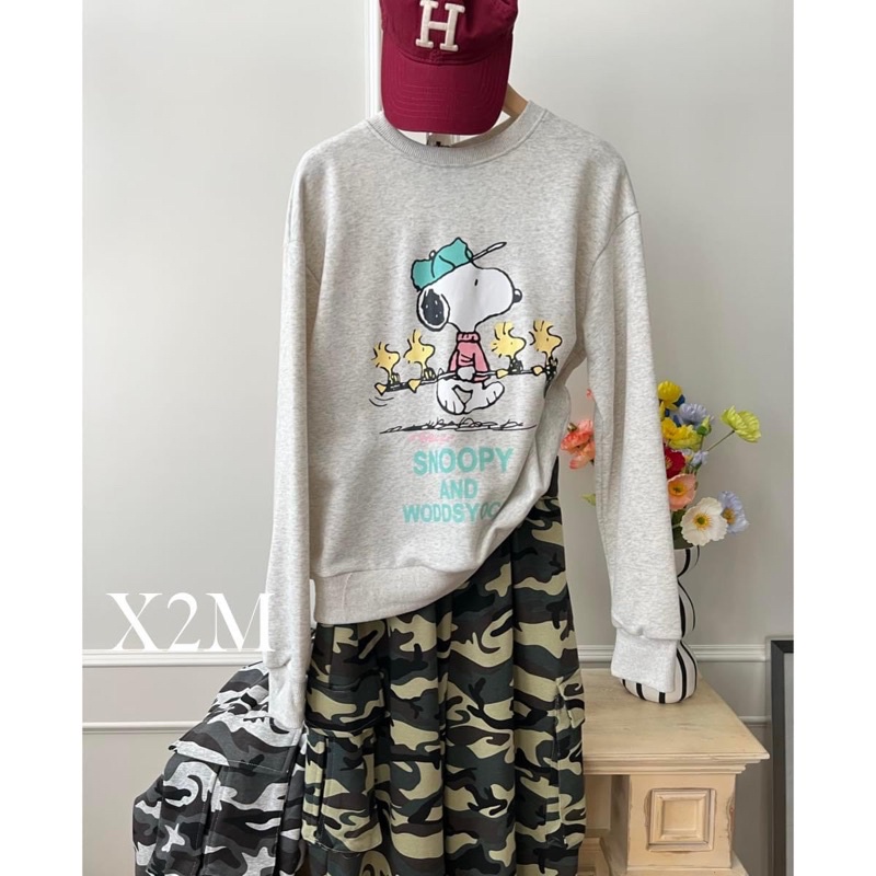 New เสื้อสเวตเตอร์ลายสนู้ปปี้ Snoopy จากร้าน X2M Market Closet