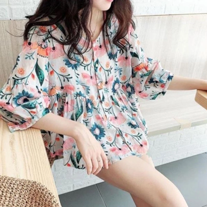 เสื้อครอปแขนตุ๊กตาลายดอกไม้ผู้หญิง thumbnail 3