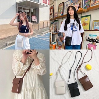 #พร้อมส่ง กระเป๋าสะพายข้าง Colon Bag 250.-🖤🎧