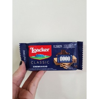 Loacker Wafer classic cremkakao ล็อคเกอร์ ครีมคาเคา เวเฟอร์ สอดไส้ครีมโกโก้ 45 กรัม