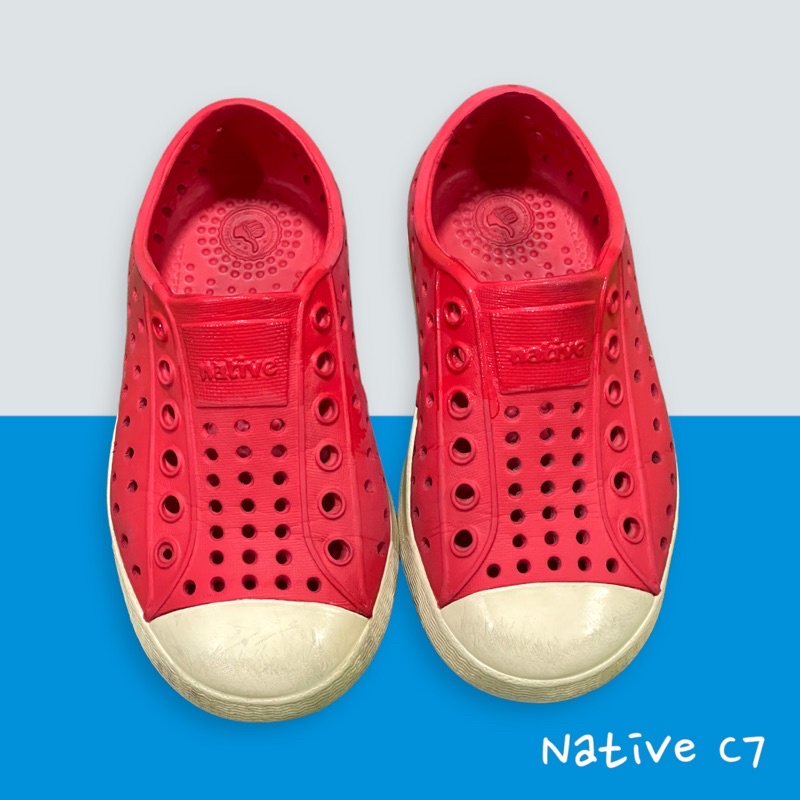รองเท้าเด็ก Native แท้ มือสอง size C7สีแดง เท้า14cm