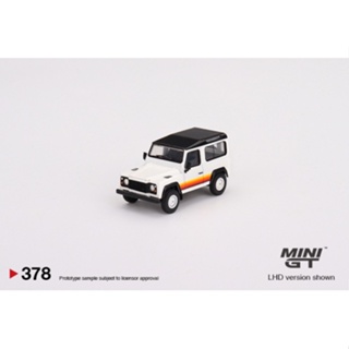 โมเดลรถยนต์ ขนาดมินิ GT 1: 64 Land Rover Defender 90 Wagon MGT00378 สีขาว