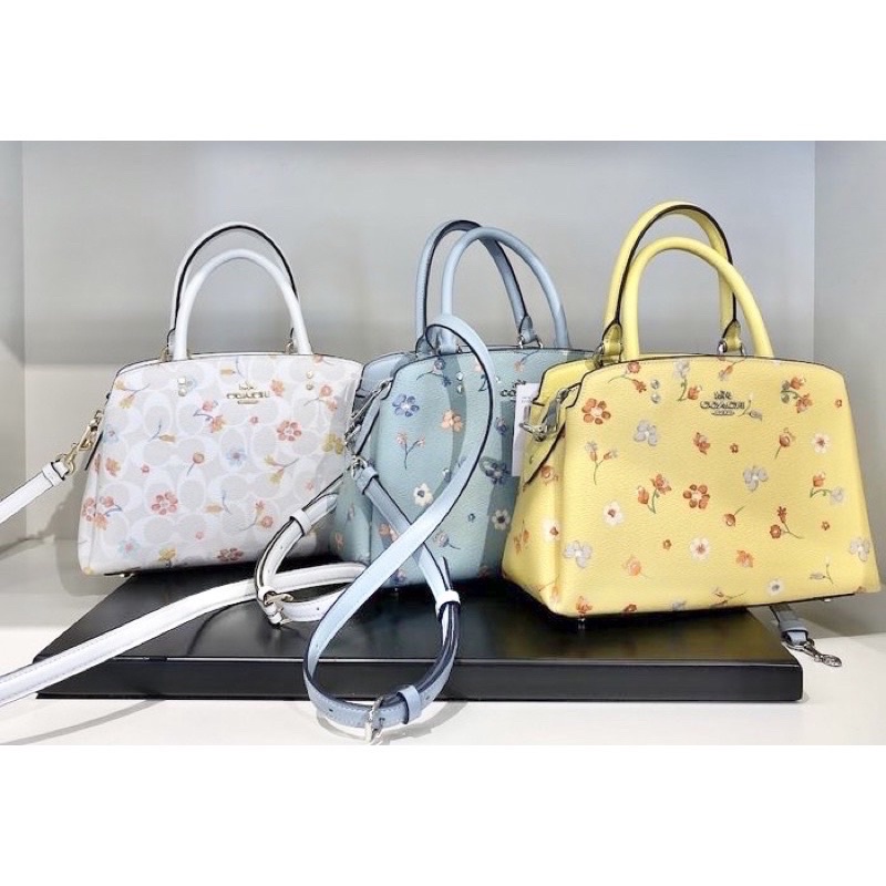 พร้อมส่งในไทย!!!แท้ จากอเมกา Mini Lillie Carryall In Signature Canvas