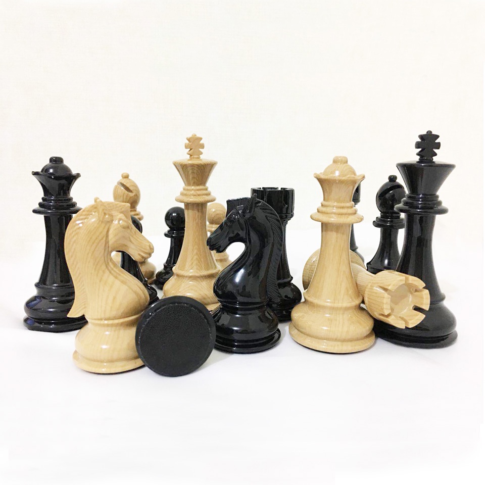 King Height 109mm Plastic Imitation Wooden Chess Pieces Set Metal Aggravation Chessman Plating Process Chess Pieces Boar