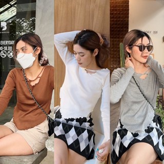 PACHY | KENT KNIT TOP เสื้อแขนยาว ชายเสื้อแต่งทรงสี เกาหลีเกาใจ