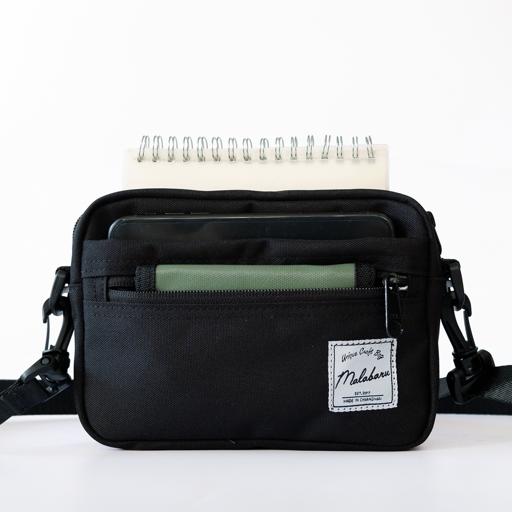 MLBR Box ‘m’ bag cross body กระเป๋าสะพายข้าง กระเป๋าผ้ากันน้ำ