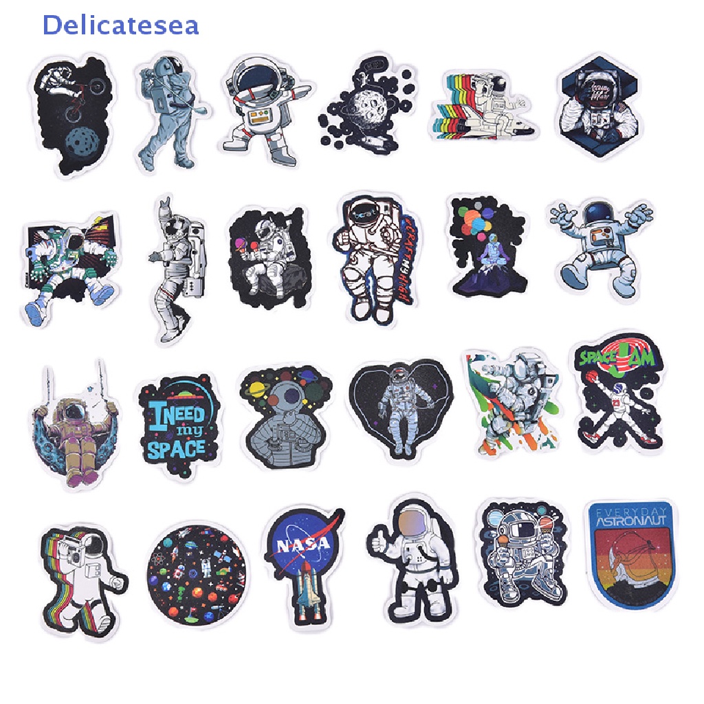 [Delicatesea] สติกเกอร์ ลายนักบินอวกาศ สําหรับติดตกแต่งสเก็ตบอร์ด แล็ปท็อป กระเป๋าเดินทาง 50 ชิ้น