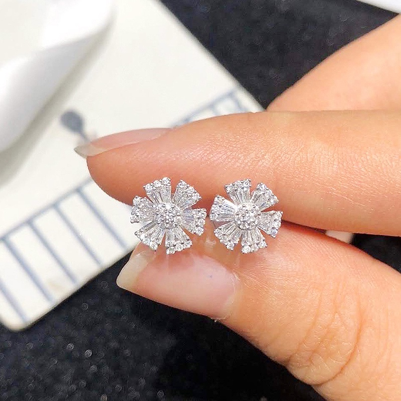 925 เงินสเตอร์ลิงประณีตดอกไม้รูปสตั๊ดต่างหูผู้หญิง AAA คริสตัล Cubic Zirconia ต่างหูเจาะหูสีเงินเครื่องประดับใหม่
