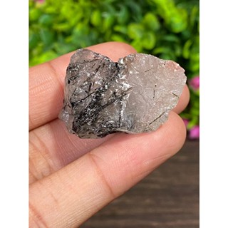ก้อน ไหมดำ ควอทซ์ แก้วขนเหล็ก Black Rutilated Quartz Rough 76.54 กะรัต Cts. พลอยแท้ อัญมณีมงคลประจําวันเกิด เครื่องประดั