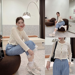 ครีม/ชมพู SLYQ VANESSA CROCHET KNIT CARDIGAN เสื้อคาร์ดิแกนไหมพรมฉลุแขนยาว