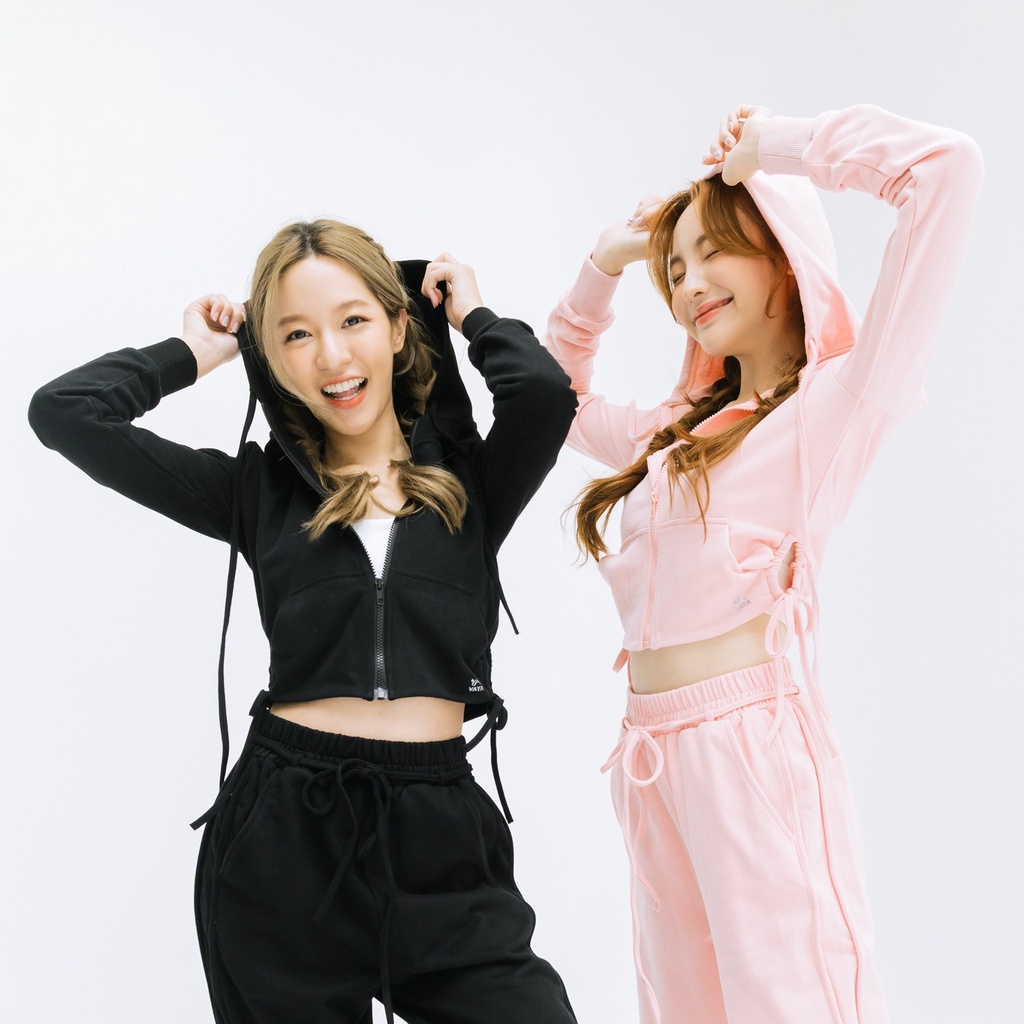 VAYA Pimmy hoodie jacket crop - แจ็คเก็ตผ้านิ่ม