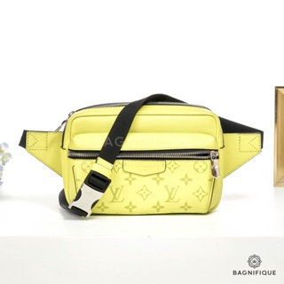 LOUIS VUITTON OUTDOOR MESSENGER