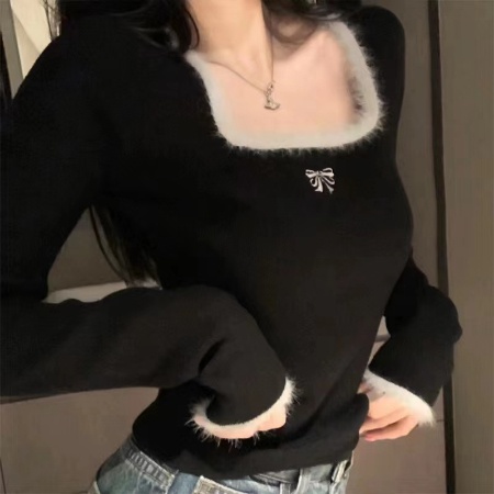 2toyoung Street Sweetheart สแควร์คอสีขาว Bottoming เสื้อผู้หญิงฤดูหนาวถัก High-End Soft Waxy ด้านในด